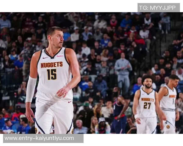 掘金与快船季后赛对决分析及赛季表现回顾